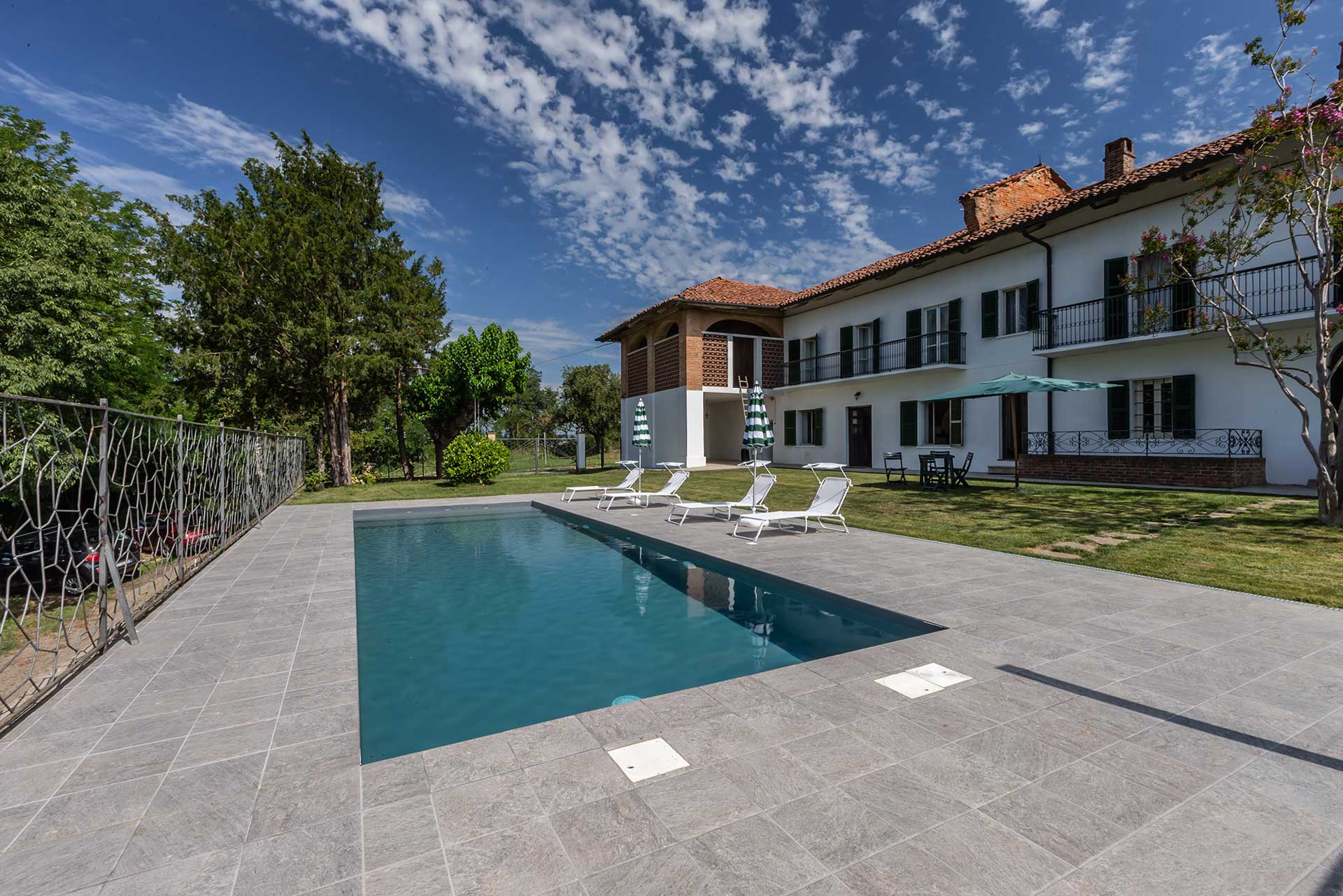 Facade-Pool-2